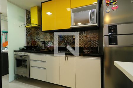 Apartamento à venda com 72m², 2 quartos e 2 vagasCozinha