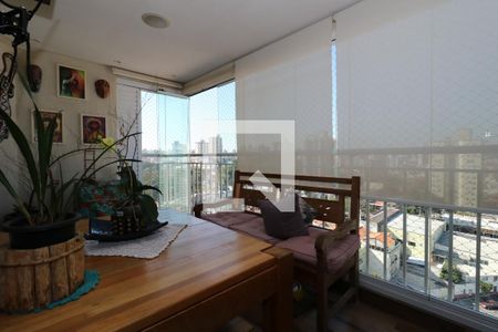 Apartamento à venda com 72m², 2 quartos e 2 vagasÁrea Gourmet