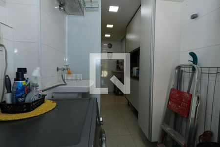 Apartamento à venda com 72m², 2 quartos e 2 vagasÁrea de Serviço