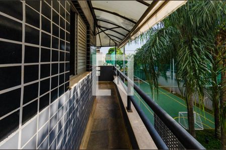 Apartamento à venda com 118m², 2 quartos e 2 vagasÁrea de serviço