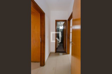 Apartamento à venda com 118m², 2 quartos e 2 vagasCorredor
