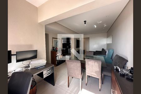 Sala de apartamento à venda com 3 quartos, 78m² em União, Belo Horizonte
