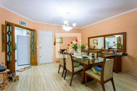 Apartamento à venda com 115m², 3 quartos e 2 vagas Apartamento à venda com 115m², 3 quartos e 2 vagasSala