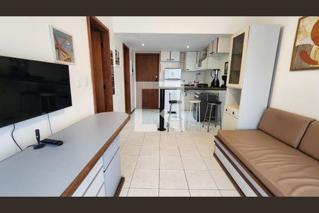 Sala  de apartamento para alugar com 1 quarto, 44m² em Barra, Salvador