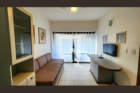 Sala  de apartamento para alugar com 1 quarto, 44m² em Barra, Salvador