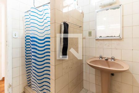 Banheiro de casa para alugar com 3 quartos, 97m² em Liberdade, São Paulo