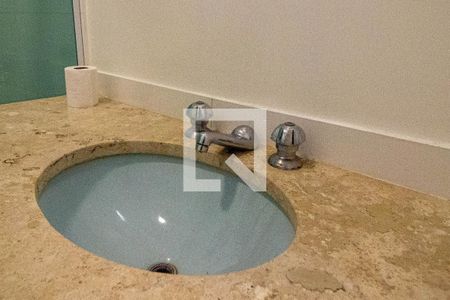 Apartamento à venda com 60m², 2 quartos e 1 vagaBanheiro Social