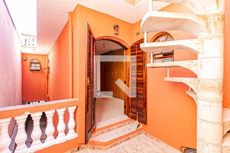 Casa à venda com 130m², 2 quartos e 2 vagasSuite - Varanda