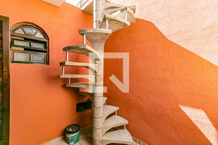 Casa à venda com 130m², 2 quartos e 2 vagasSuite - Varanda