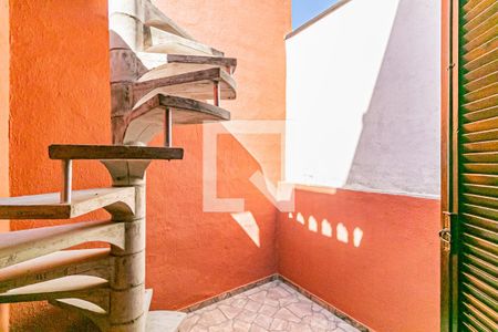 Casa à venda com 130m², 2 quartos e 2 vagasSuite - Varanda