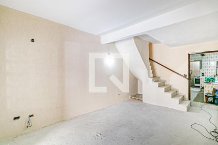 Sala de casa à venda com 2 quartos, 130m² em Ferreira, São Paulo