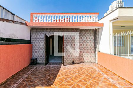 Casa à venda com 130m², 2 quartos e 2 vagasQuarto - Varanda