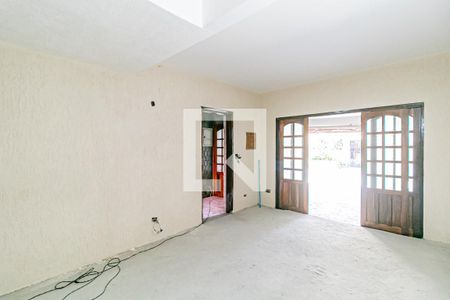 Sala de casa à venda com 2 quartos, 130m² em Ferreira, São Paulo