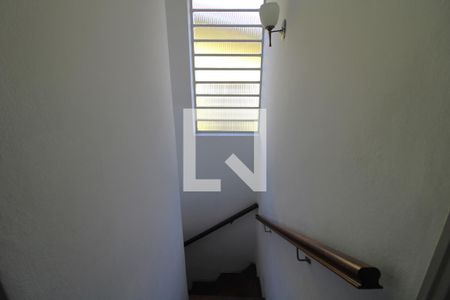 Corrimão de casa para alugar com 2 quartos, 92m² em Vila California, São Paulo