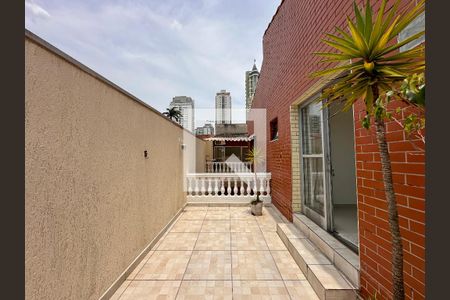 Casa à venda com 250m², 2 quartos e 4 vagasSacada Quarto 2