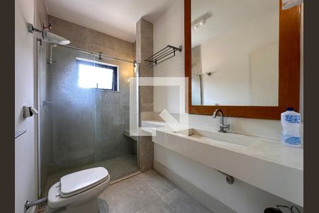 Casa à venda com 250m², 2 quartos e 4 vagasBanheiro