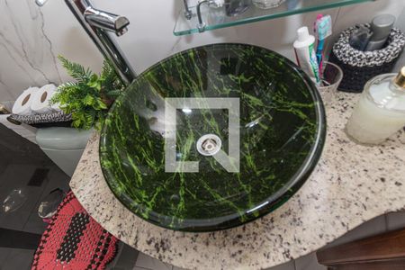 Casa à venda com 298m², 4 quartos e 2 vagasBanheiro Social