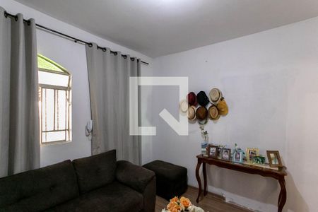 Sala de casa à venda com 7 quartos, 420m² em Céu Azul, Belo Horizonte