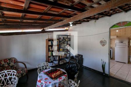 Casa à venda com 420m², 7 quartos e sem vagaVaranda