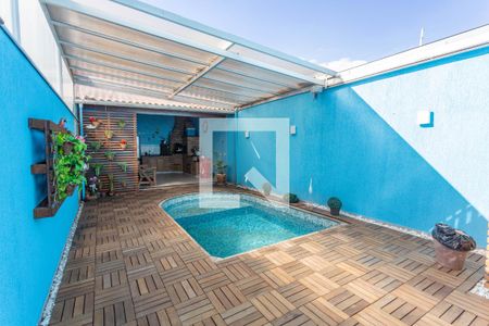Casa para alugar com 199m², 3 quartos e 3 vagas Casa para alugar com 199m², 3 quartos e 3 vagasPiscina