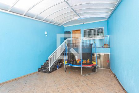 Casa para alugar com 199m², 3 quartos e 3 vagas Casa para alugar com 199m², 3 quartos e 3 vagasEntrada