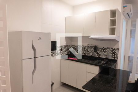 Cozinha de kitnet/studio para alugar com 1 quarto, 25m² em Consolação, São Paulo