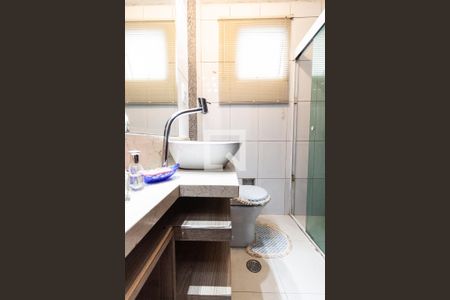 Apartamento à venda com 73m², 2 quartos e 1 vagaBanheiro