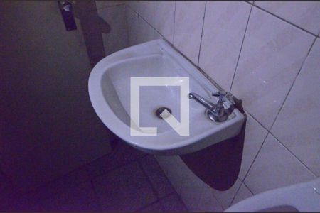 Casa para alugar com 249m², 3 quartos e 2 vagasBanheiro 2