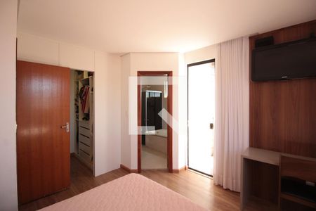 Suite de apartamento à venda com 4 quartos, 200m² em Castelo, Belo Horizonte