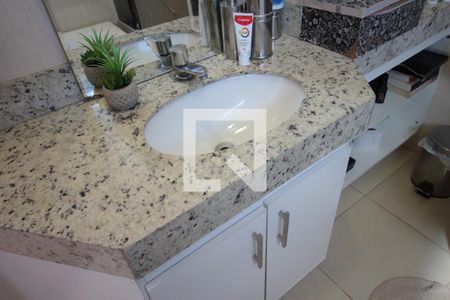 Apartamento à venda com 200m², 4 quartos e 3 vagasBanheiro da Suite