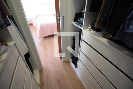 Apartamento à venda com 200m², 4 quartos e 3 vagasCloset da Suite