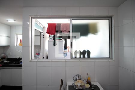 Apartamento à venda com 200m², 4 quartos e 3 vagasCozinha e Área de Serviço