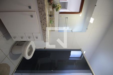 Apartamento à venda com 200m², 4 quartos e 3 vagasBanheiro da Sala de TV