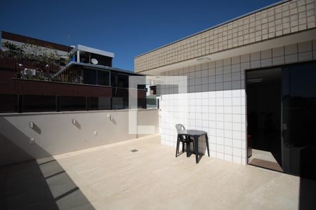Apartamento à venda com 200m², 4 quartos e 3 vagasCobertura