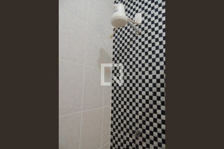 Casa para alugar com 81m², 3 quartos e 1 vaga Casa para alugar com 81m², 3 quartos e 1 vagaBanheiro Social