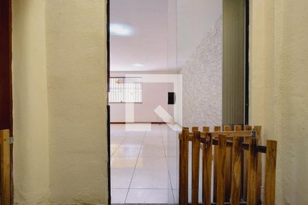 Casa para alugar com 81m², 3 quartos e 1 vaga Casa para alugar com 81m², 3 quartos e 1 vagaJardim de Inverno