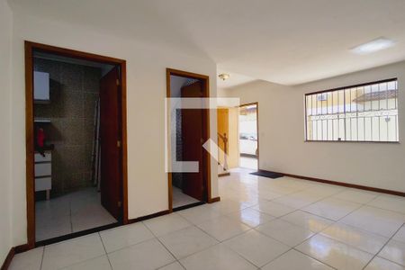 Sala  de casa para alugar com 3 quartos, 81m² em Jacarepaguá, Rio de Janeiro