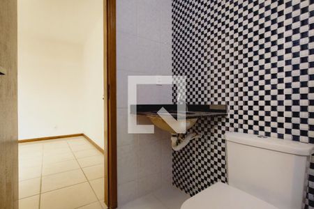 Casa para alugar com 81m², 3 quartos e 1 vaga Casa para alugar com 81m², 3 quartos e 1 vagaBanheiro da Suíte 1