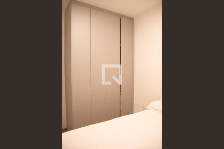 Quarto 2 de apartamento para alugar com 2 quartos, 49m² em Vila Guilherme, São Paulo