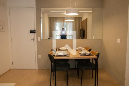 Sala de apartamento para alugar com 2 quartos, 49m² em Vila Guilherme, São Paulo