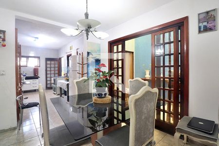 Casa à venda com 235m², 3 quartos e 4 vagasSala de Jantar