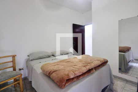 Casa à venda com 235m², 3 quartos e 4 vagasQuarto 2