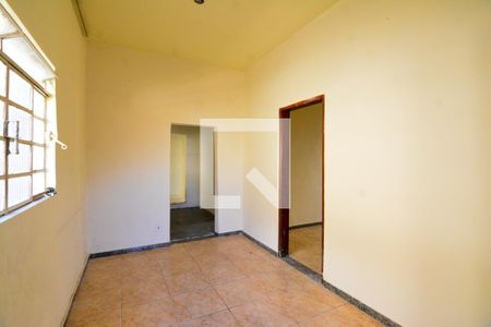 Sala de casa para alugar com 4 quartos, 120m² em Alto Caiçaras, Belo Horizonte