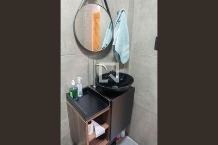 Studio para alugar com 30m², 1 quarto e sem vaga Studio para alugar com 30m², 1 quarto e sem vagaBanheiro