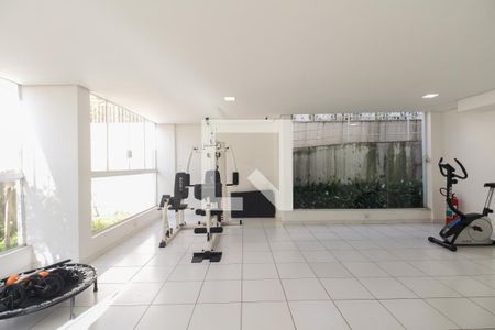Apartamento à venda com 72m², 3 quartos e 1 vagaCondomínio - Academia 