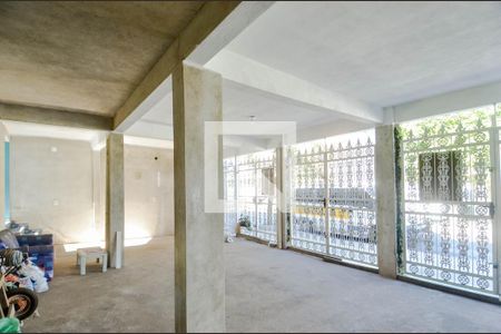 Casa à venda com 200m², 3 quartos e 3 vagasGaragem