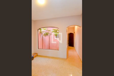 Casa à venda com 200m², 3 quartos e 3 vagasAntessala 