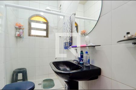 Casa à venda com 200m², 3 quartos e 3 vagasBanheiro Social