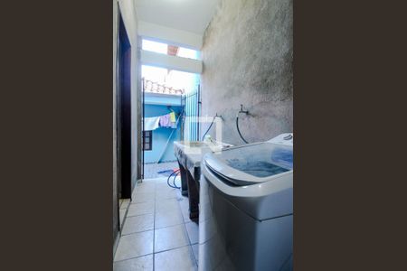 Casa à venda com 200m², 3 quartos e 3 vagasÁrea de Serviço