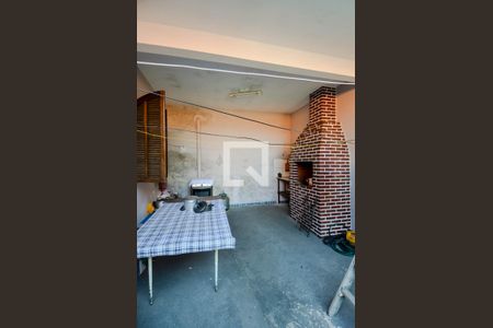 Casa à venda com 200m², 3 quartos e 3 vagasChurrasqueira